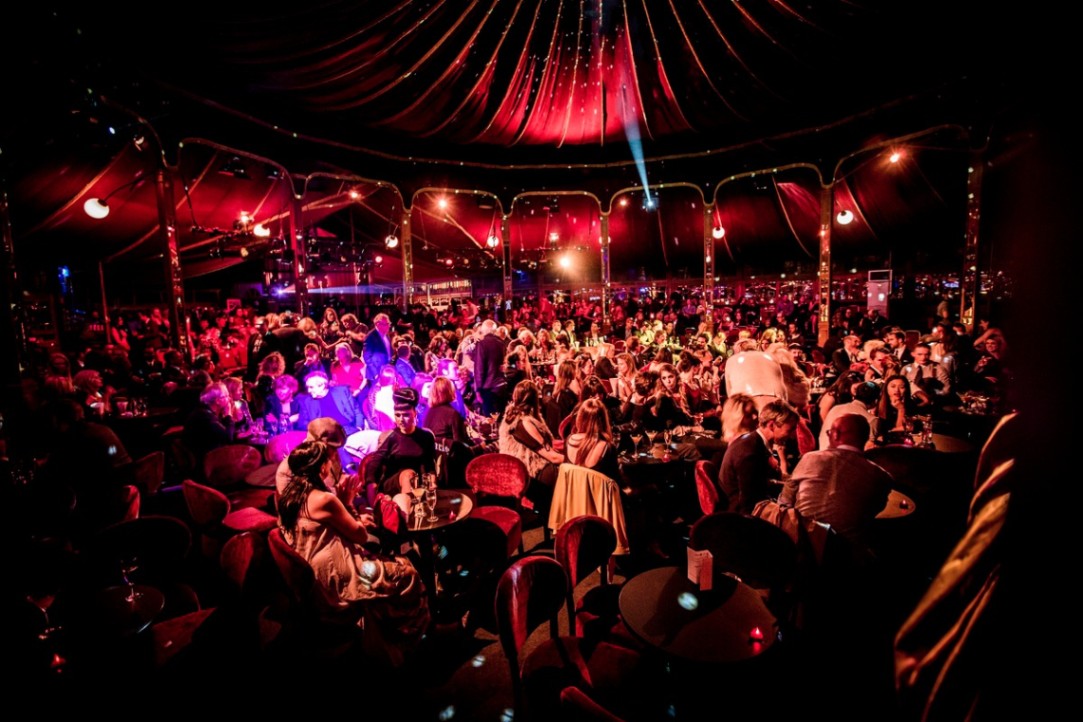 International Magic Show Debuts in Destin, Florida, for Summer 2022 Featured Image