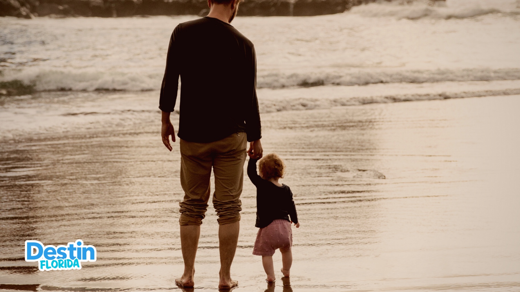 A Guide for Vacationing with a Baby in Destin, FL Featured Image